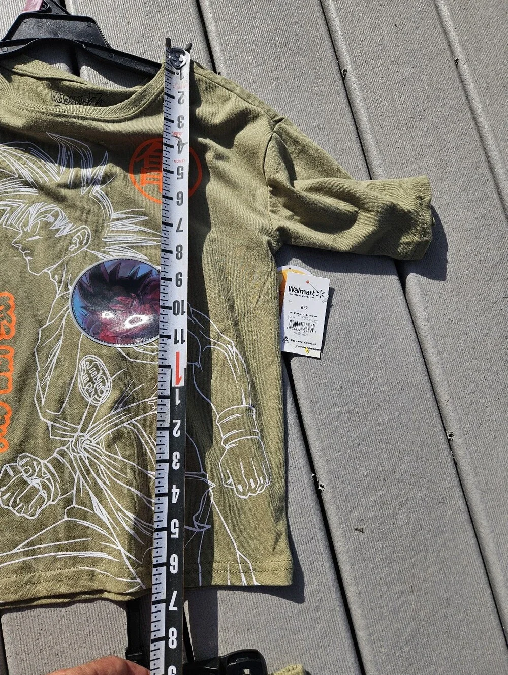 Dragon Ball Z Boys 2 Pc Outfit Set Goku Graphic Tee Shorts Green Olive Size 6/7